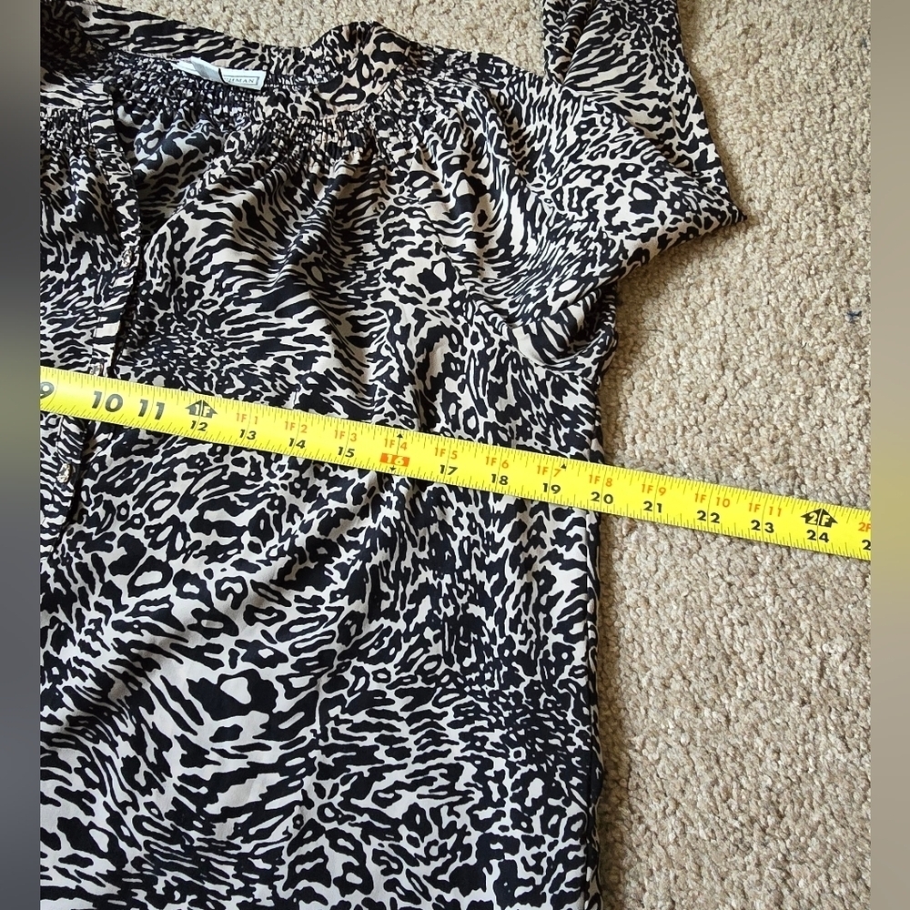 Dana Buchman Animal Print Blouse Size M - Picture 10 of 12